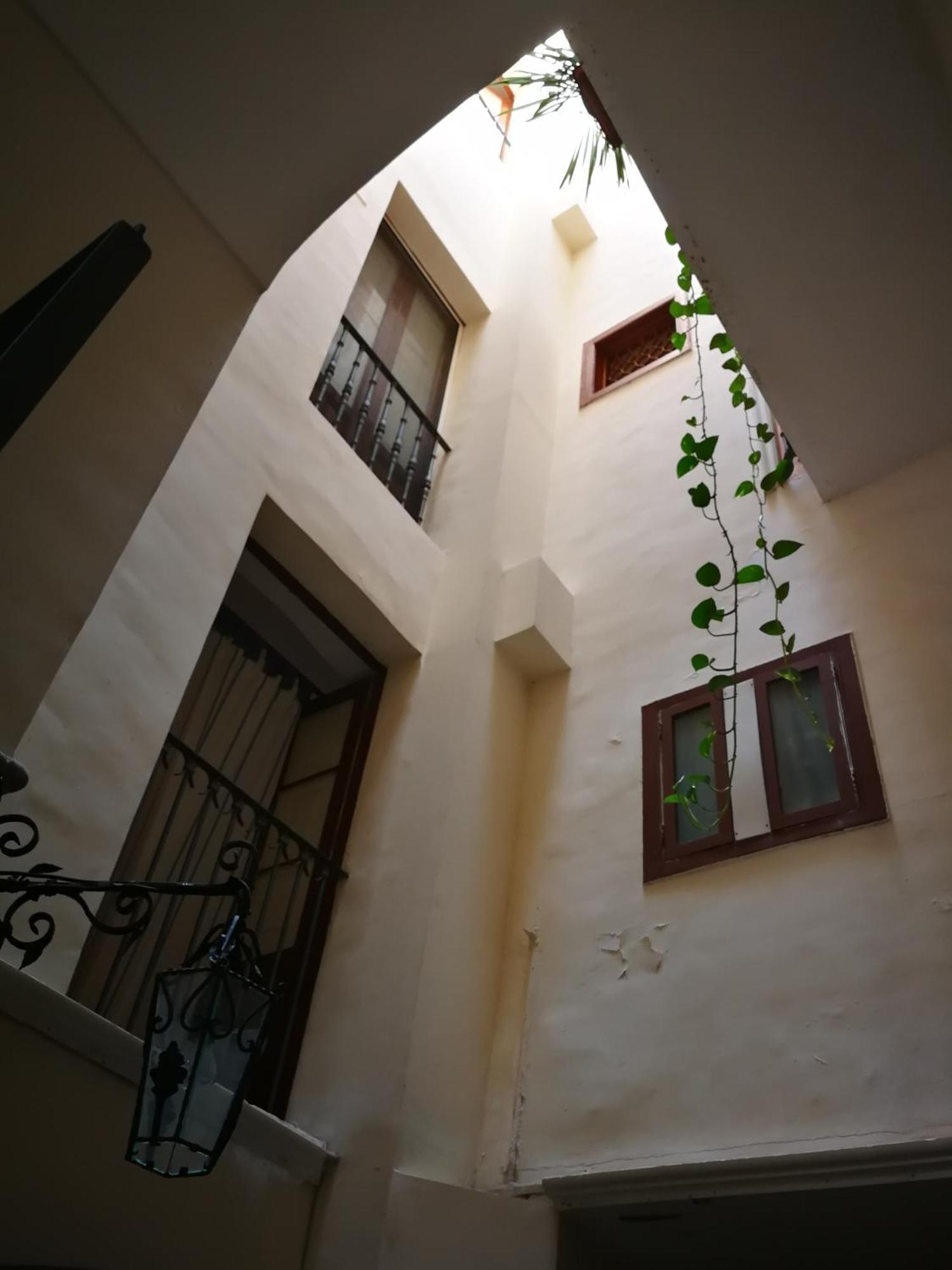 Your Shelter - Private Apartment Bari Exteriör bild